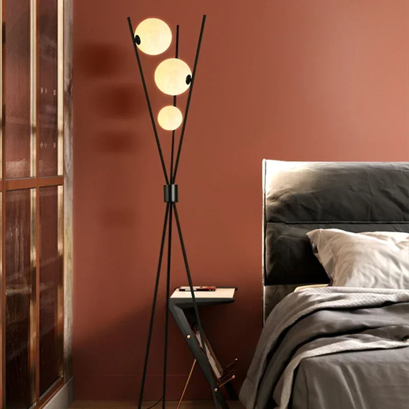 Floor Lamp Tripod - NEW Nordic Modern Minimalist Floor Lamp