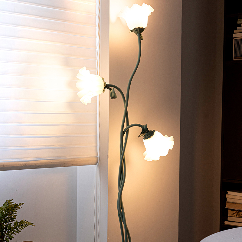 Floor Lamp Tripod - Flower Floor Lamp, E26 Elegant 3