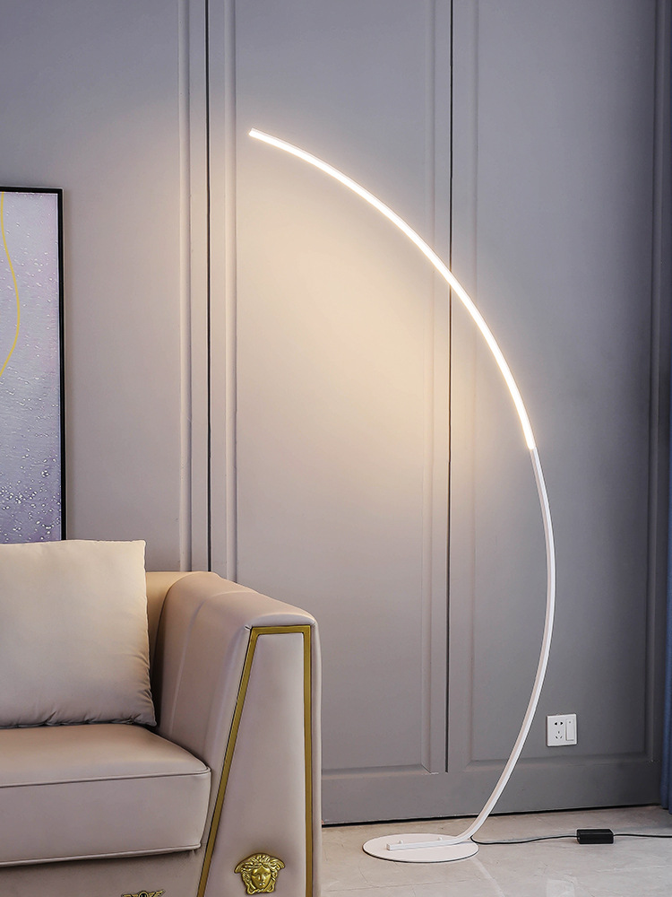 Nordic LED Corner Light  Floor - Floor Lamp Tripod ulasan dan harga